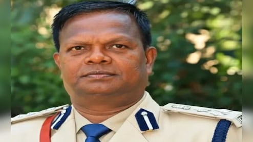 IPS Kamlochan Kashyap: इनके नाम से थर्रा जाते थे नक्सली, रिटायरमेंट के बाद बने OSD, जानिए इस अफसर के बारे में सबकुछ&nbsp;