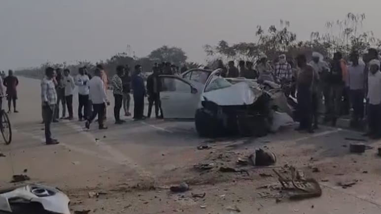 छत्तीसगढ़ सड़क हादसा, कोबरा बटालियन के तीन जवान समेत 4 की मौत