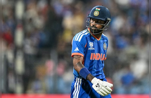 IND vs NAM LIVE Score: हार्दिक पांड्या कर रहे छक्कों की बरसात, भारत का स्कोर 200 के करीब