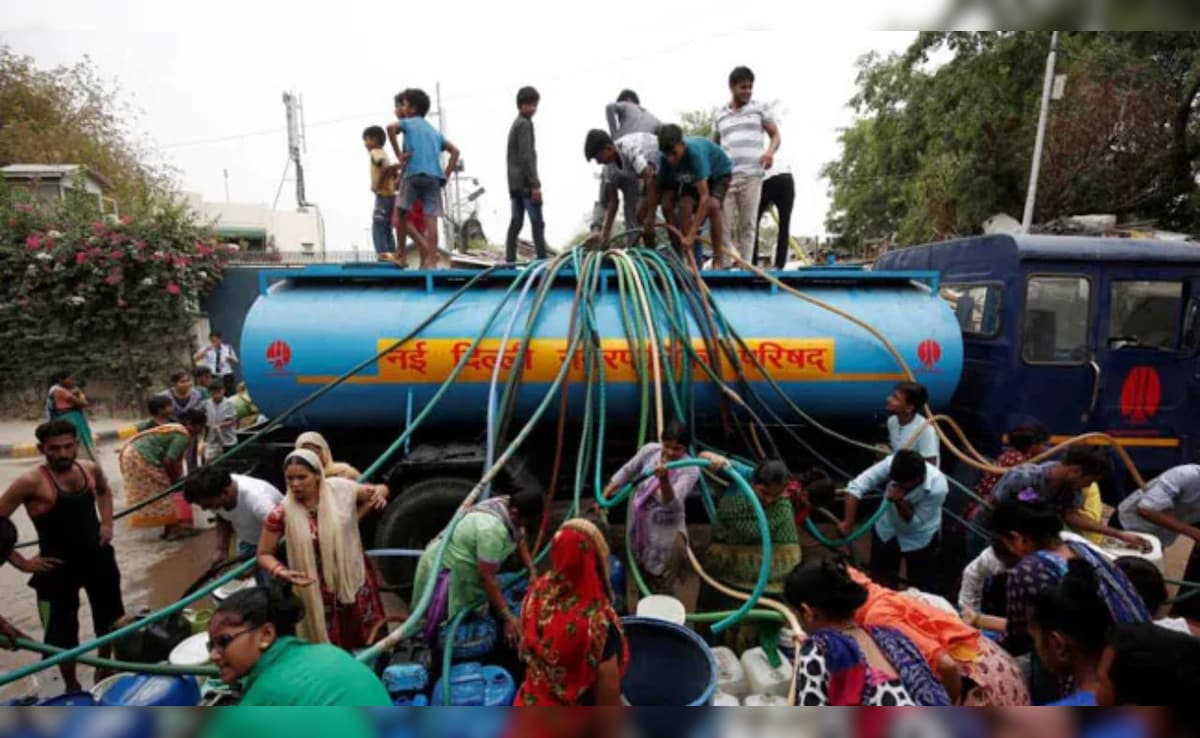 Delhi में दो दिन तक बंद रहेगा पानी, इन इलाकों में सप्लाई होगी प्रभावित, देखें लिस्ट