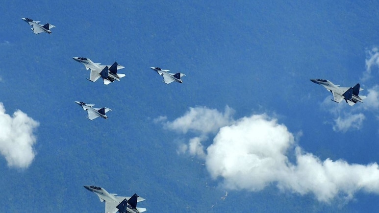 पोकरण में कल होगा वायुसेना का सबसे बड़ा युद्धाभ्यास, लड़ाकू हेलिकॉप्टर 'प्रचंड' की सह-पायलट होंगी राष्ट्रपति