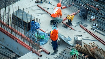 RVNL Shares Slump Over 4% After Net Profit Falls Almost 60%