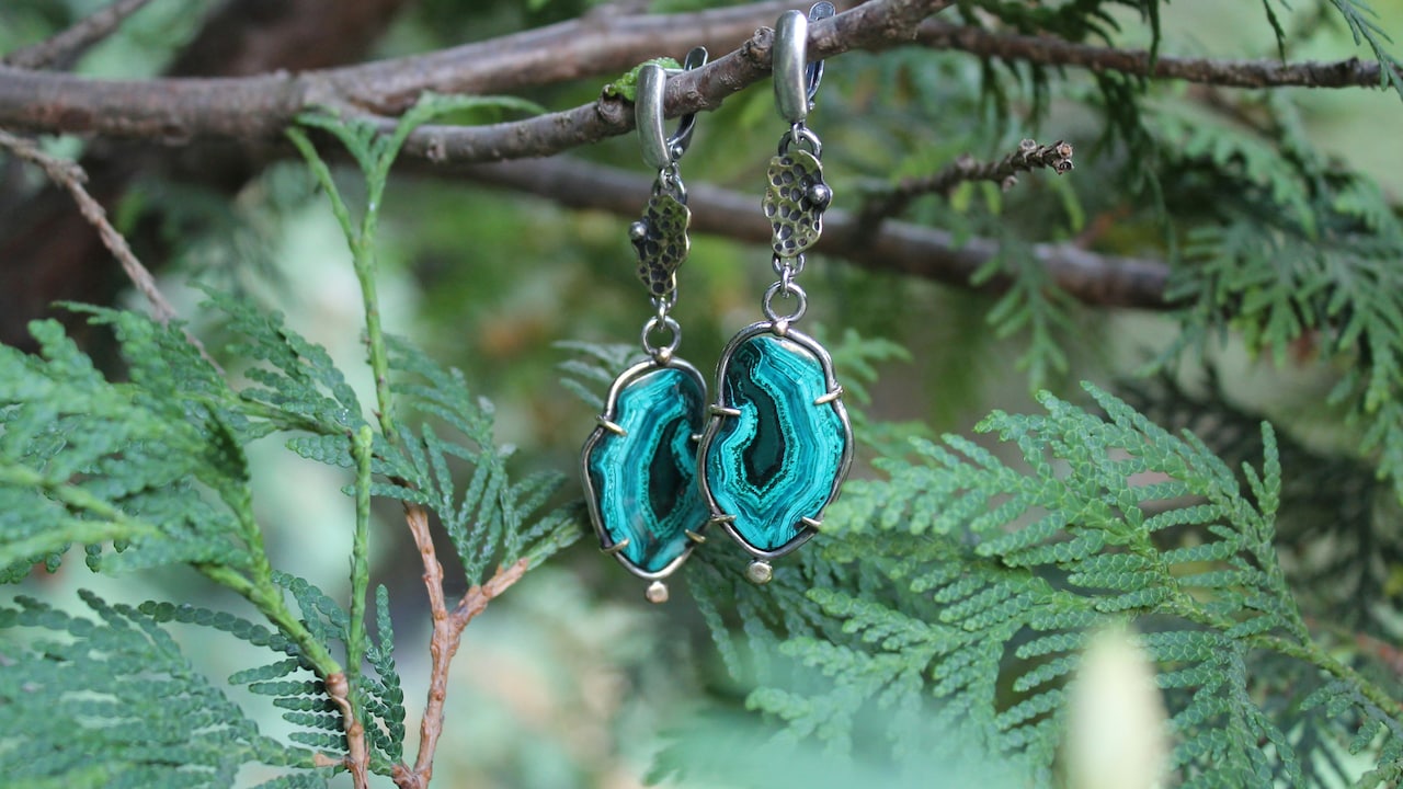 Best Earring Backings for Long Workdays That Prevent Drooping Best Earring Backings for Long Workdays That Prevent Drooping