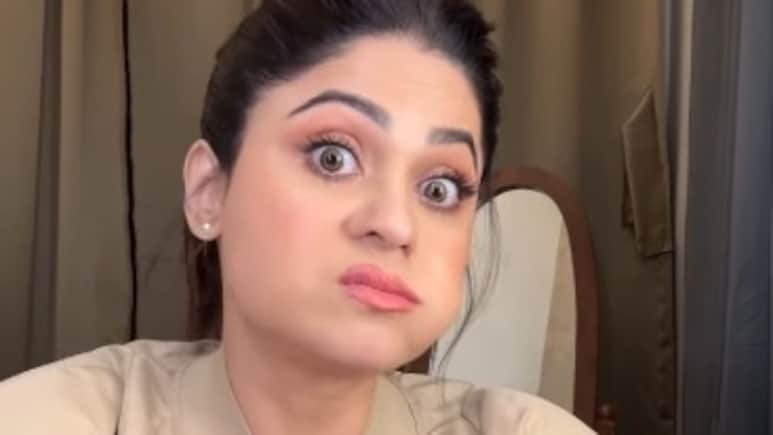 47 वर्षीय शमिता शेट्टी हैं सिंगल! बताया वैलेंटाइन डे का प्लान, शिल्पा शेट्टी की बहन बोलीं- किसी कपल को देखूंगी तो जोर से चिल्लाऊंगी