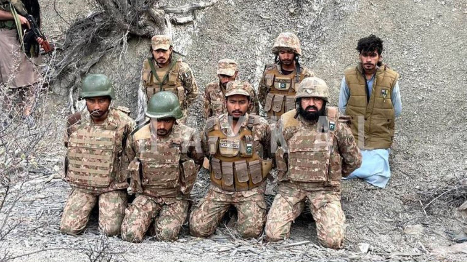 बलूच आर्मी ने पाकिस्तान के 7 सैनिकों को बनाया बंधक, एक हफ्ते में मुनीर ने बात न मानी तो मिलेगी सजा-ए-मौत