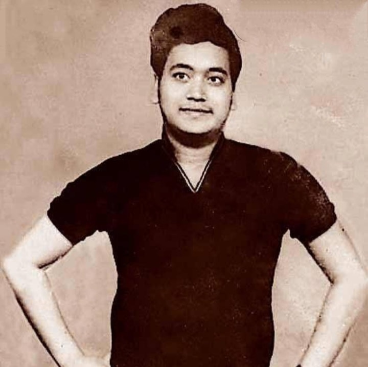 एक साल में 33 फिल्में और 180 गाने देने वाला वो स्टार, जिन्होंने कहा था- साल में दो फिल्में प्यार से करो, वही बेस्ट है