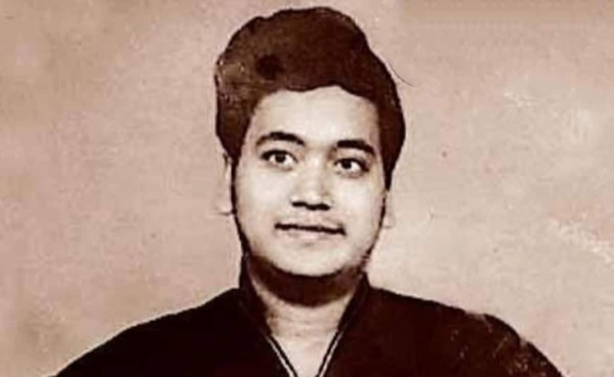 एक साल में 33 फिल्में और 180 गाने देने वाला वो स्टार, जिन्होंने कहा था- साल में दो फिल्में प्यार से करो, वही बेस्ट है