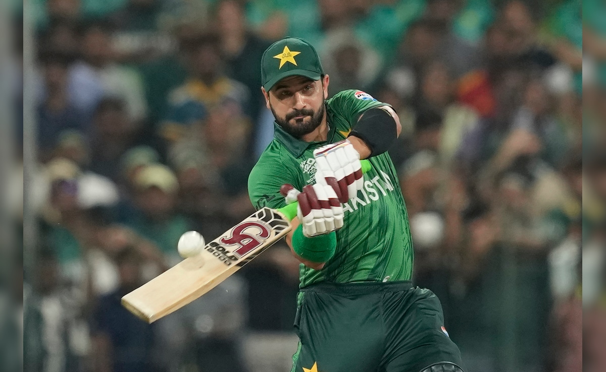 IND vs PAK T20 WC 2026: भारत के खिलाफ मैच से पहले खौफ में पाकिस्तान, घबराए साहिबजादा फरहान का बयान कर रहा इशारा