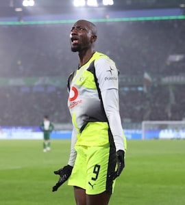 Late Serhou Guirassy Winner For Borussia Dortmund Trims Bayern Munichs Bundesliga Lead