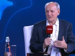 "We Are Losing Control": Top AI Voice Stuart Russell Sounds Alarm At NDTV Summit