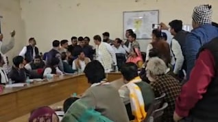 भिंड नगर पालिका में जमकर हंगामा, विधायक और नपा अध्यक्ष के ससुर में झड़प; VIDEO करवाया डिलीट