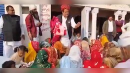 "Those Who Abuse Modi...": BJP Leader Refuses Blankets To Muslim Women