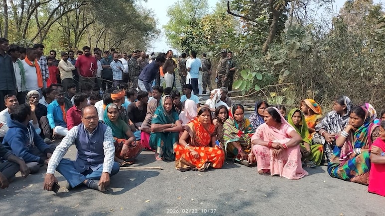 झारखंड: लड़की से मिलने गया था युवक, बैट्री चोर बोलकर गांव वालों ने बना लिया बंधक, पीट-पीटकर मार डाला