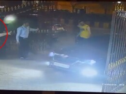 Shocking CCTV:  ॲसिड अटॅकची धमकी, मॉडेलच्या अंगावर कार घातली, फरफटत नेलं, हादरवणारा VIDEO