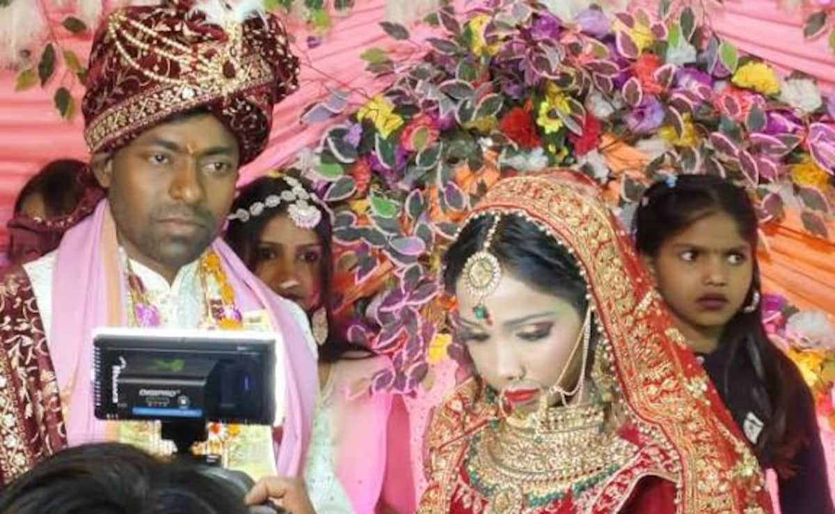 On Camera, Bride Shot In Stomach On Wedding Stage In Bihar