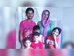 11 महीने बाद फिर मां बनीं सीमा हैदर, छठे बच्चे को दिया जन्म, दो बच्चों में कितना अंतर है सही?