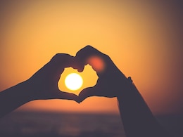 वेलेंटाइन-डे पर विशेष: प्रेम, डर और समाज... रिश्तों की आजादी पर फिर चर्चा