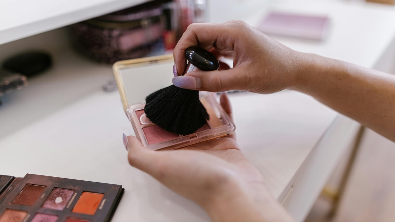 5 Best Korean Cushion Blushes That Give a Natural Flush (All Available Under ₹1,000)