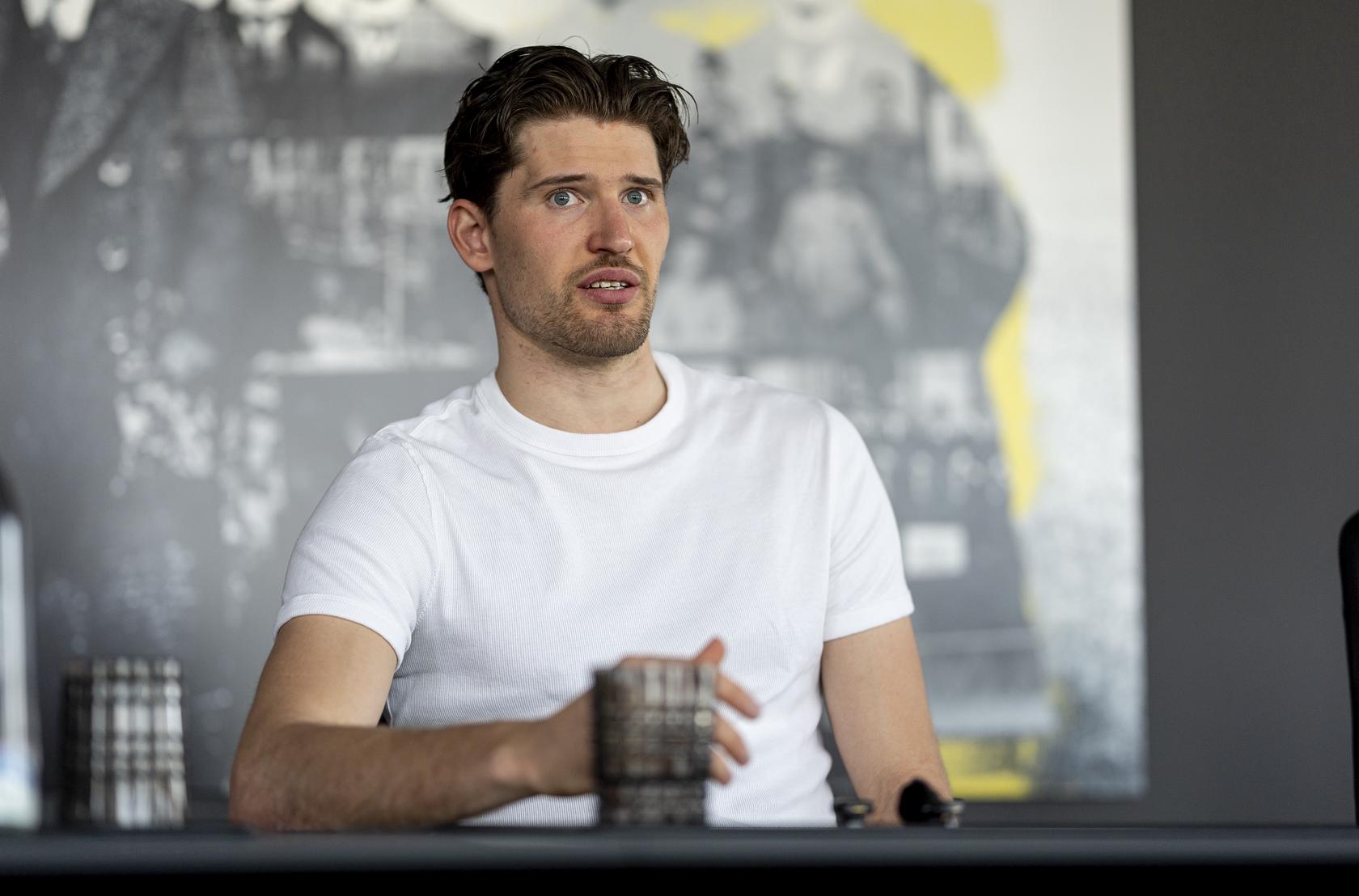 Gregor Kobel BVB Gregor Kobel BVB