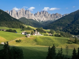 Why This Picturesque Italian Village Is Now Curbing Tourism At Its Hotspot