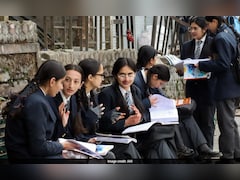 CBSE Board Exam 2026: प्रैक्टिकल छूट गया तो क्या साल खराब होगा? घबराएं नहीं! CBSE कंट्रोलर ने बताया क्या करें