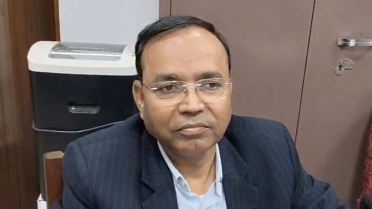 ACB Action: 50000 रुपये रिश्वत लेते ट्रैप हुआ सुपरिटेंडेंट इंजीनियर, 2 ...