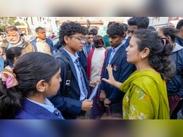 CBSE 10वीं-12वीं बोर्ड परीक्षा का पूरा टाइम टेबल कर लीजिए नोट, इन परीक्षाओं की बदल गई थी तारीख