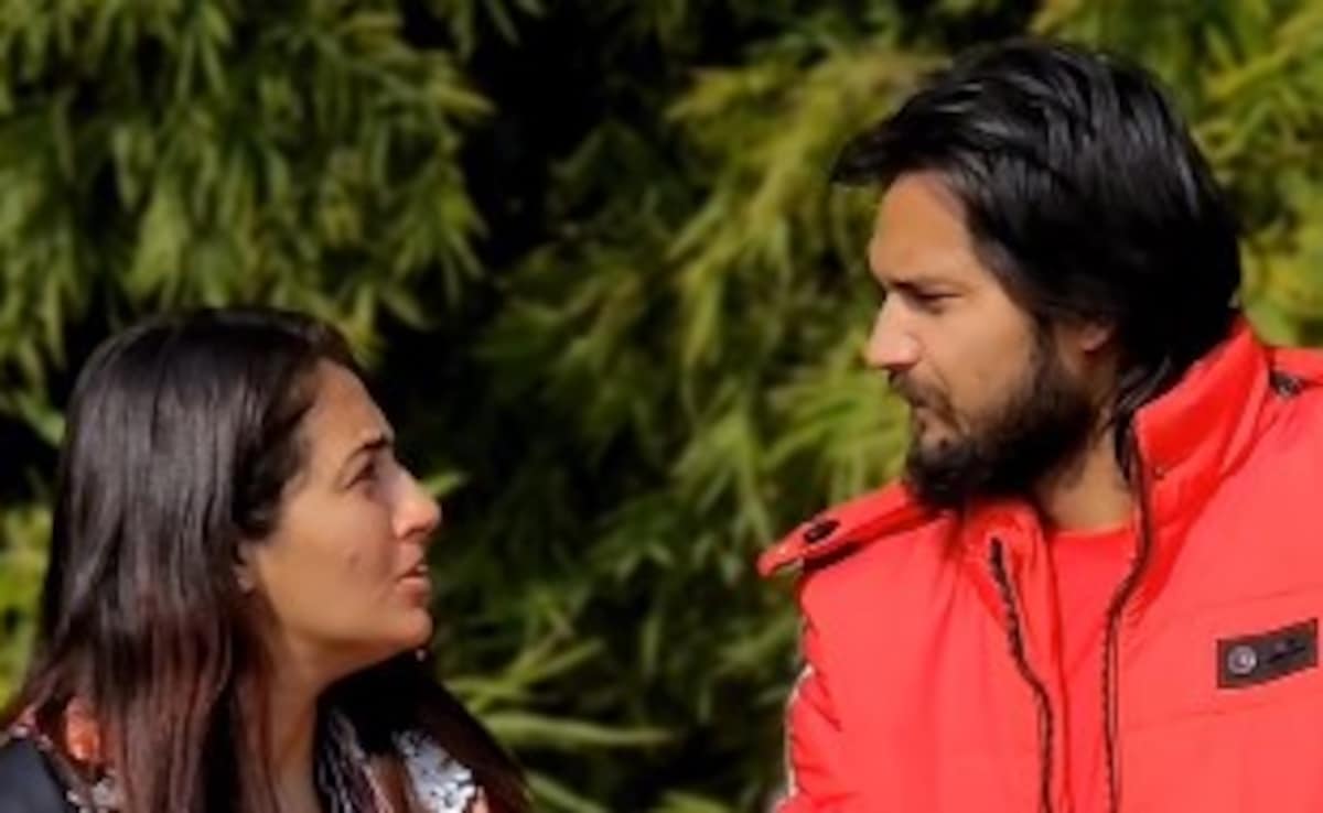 वड़ा पाव गर्ल चंद्रिका दीक्षित पति पर आरोपों के बीच नया वीडियो वायरल, मिस्ट्री मैन के साथ यूं आईं नजर