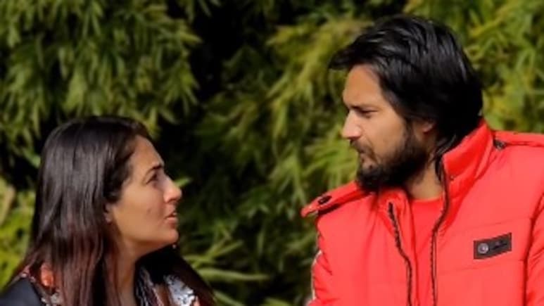 वड़ा पाव गर्ल चंद्रिका दीक्षित का पति पर आरोपों के बीच नया वीडियो वायरल, मिस्ट्री मैन के साथ शेयर किया वीडियो