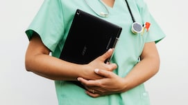 भारत की नर्सें क्यों छोड़ रही हैं देश? जापान बन रहा है नया ड्रीम जॉब डेस्टिनेशन