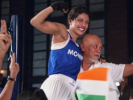 Priyanka Chopra Remembers <i>Mary Kom</i> Co-Star Sunil Thapa: "You Kept Me Together When I Had Just Lost My Dad"