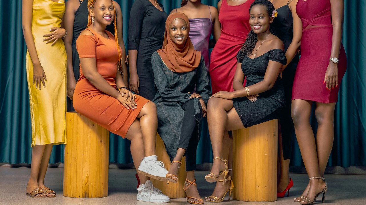 Best Tiered Dresses For Women: Style Guide With Fashion Tips To Look Dreamy, Not Bulky