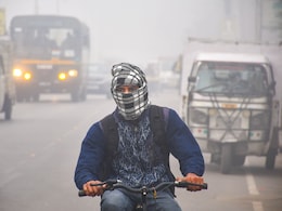 दिल्ली NCR से क्या सर्दी की विदाई, आसमान में छाए बादल, अभी मौसम फिर पलटेगा