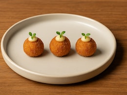 Why Appetisers Are Often Served In Portions Of Threes Or Fives - Experts Reveal The Real Reason