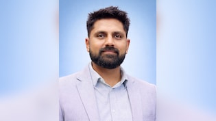 दिल्ली के कनॉट प्लेस में तीन डिलीवरी बॉय ने एक कारोबारी की हेलमेट से पीट- पीटकर की हत्या