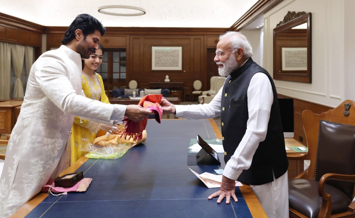 रश्मिका- विजय ने उदयपुर में शादी से पहले PM Modi से मिल कर लिया था आशिर्वाद, एक्ट्रेस ने सबसे प्यारे सरप्राइज को किया याद