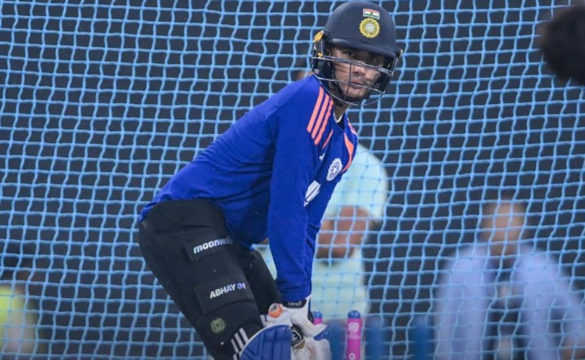 India vs Pakistan: पाकिस्तान के खिलाफ पहले बल्लेबाजी कर रही टीम इंडिया, फायदा या नुकसान?