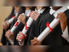 Highest Paying Degrees 2026: 2026 में ये डिग्रियां दिलाएंगी नौकरी और मोटी सैलरी? जानिए टॉप 10 इन-डिमांड कोर्स