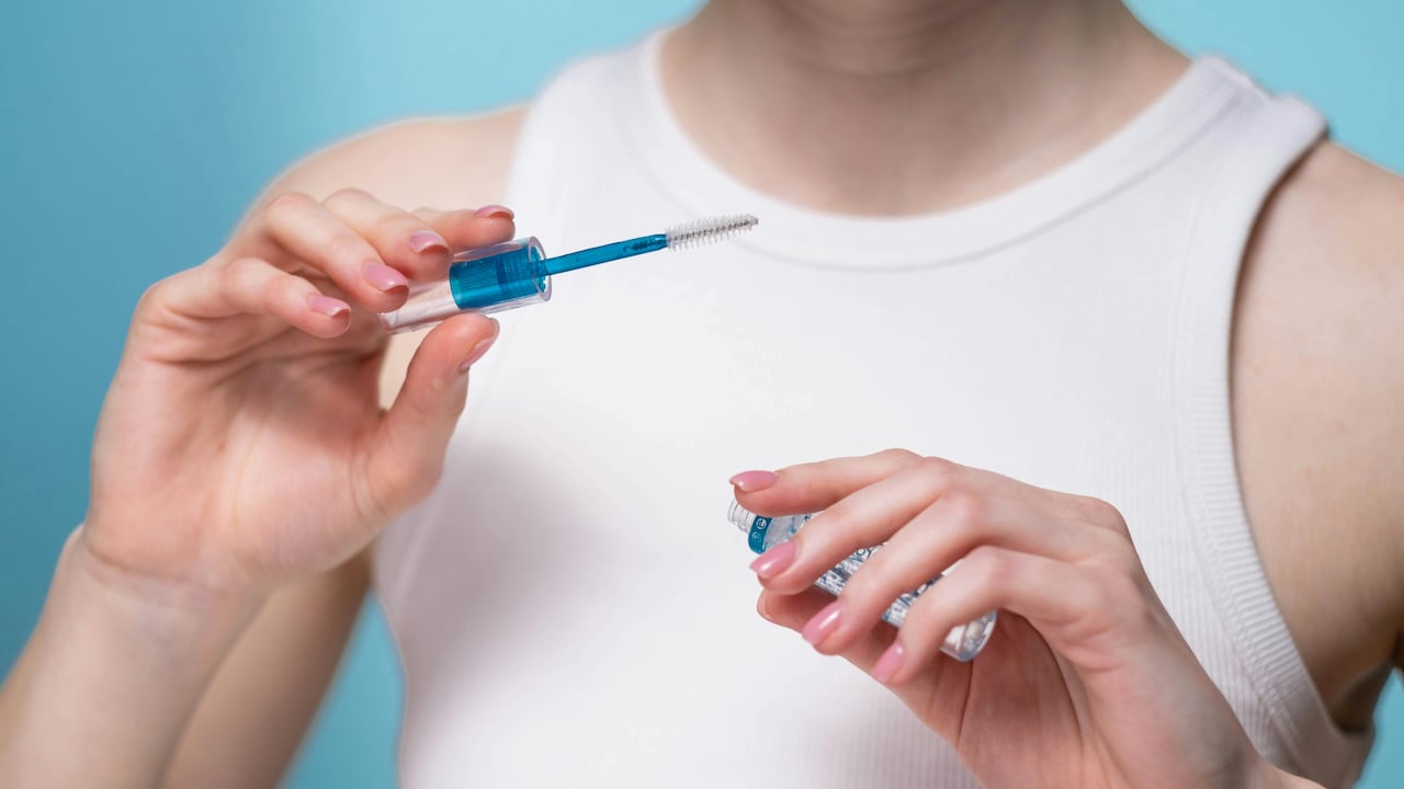 Brow Gels That Keep Eyebrows in Place All Day Brow Gels That Keep Eyebrows in Place All Day