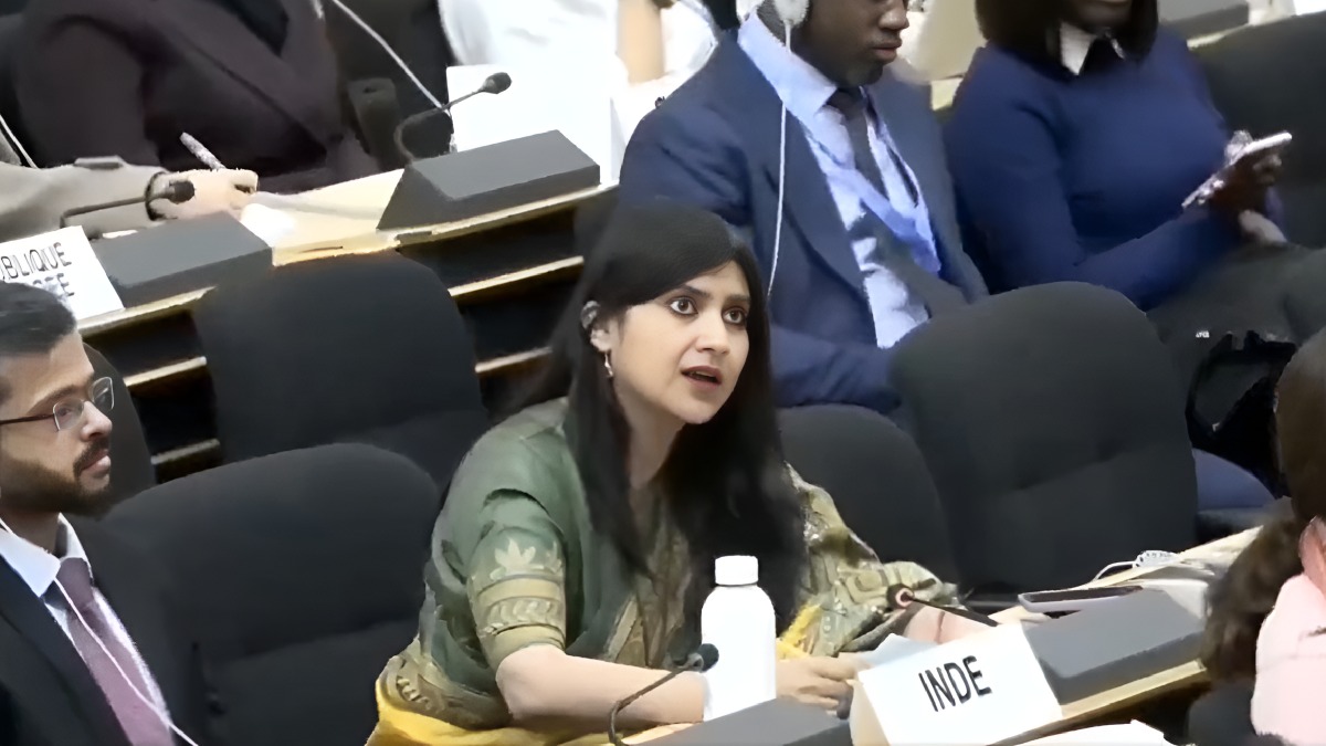 कौन हैं भारतीय अधिकारी अनुपमा सिंह, जिन्होंने UN में कंगाल पाकिस्तान की लगा दी क्लास