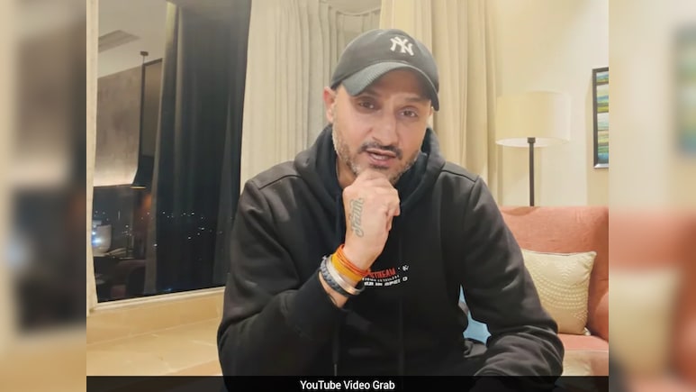 'अगर मैं लप्पेबाजों की परिभाषा दूंगा', आमिर ने अभिषेक को बताया था 'स्लॉगर', अब हरभजन ने दिया करारा जवाब