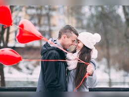 वैलेंटाइन डे पर पार्टनर को ऐसे सरप्राइज देकर करें प्&zwj;यार का इजहार