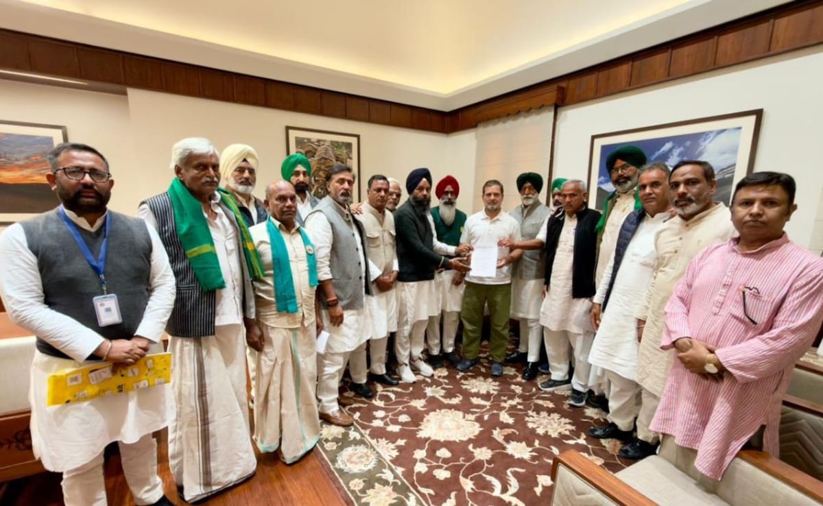 Rahul Gandhi Meets Farmers On India-US Deal. "Stage-Managed," Says BJP