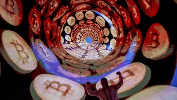 Bitcoin Drops Below $70,000 as Forced Deleveraging Accelerates