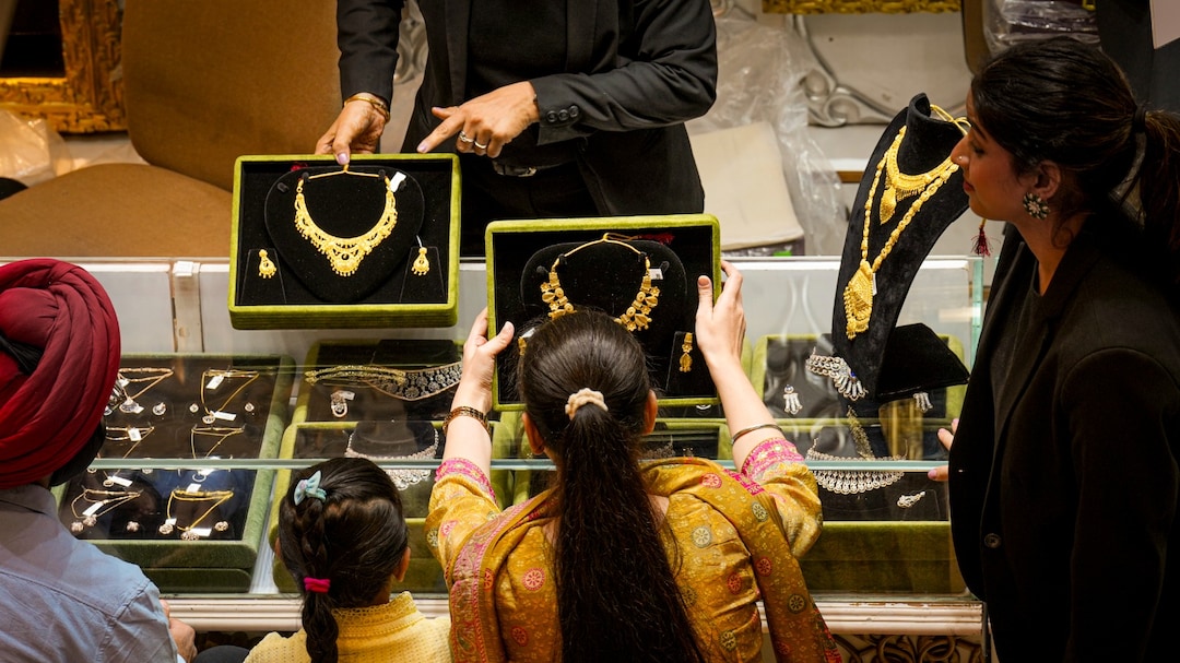 Gold, Silver Price Today, March 6: Check Prices In Mumbai, Delhi, Chennai, And Other Cities