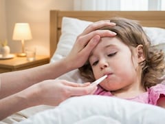 मौसम बदलते ही बच्चों को क्यों पड़ जाती है बीमारियों की मार? जानिए आसान घरेलू सुरक्षा उपाय