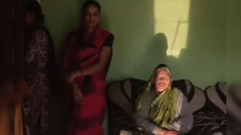 एमपी में बेखौफ चोर! 12 हथियारबंद बदमाशों ने पहले किया पथराव, फिर 3 घरों में की वारदात