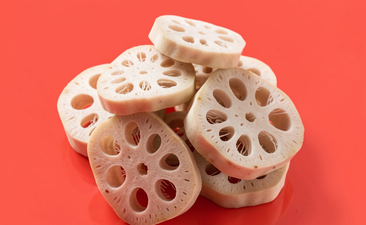 Can Eating Lotus Root Or Kamal Kakdi Help With Weight Loss? 5 Health Benefits Explained