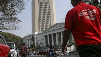 Bonds Decline As RBI Refrains From Fresh Debt Purchases