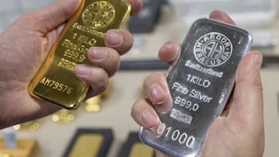 Gold-Silver Prices: ये चल क्या रहा है- कभी तेजी तो कभी गिरावट, अब खरीदें या रुक जाएं, क्या बोले एक्सपर्ट?